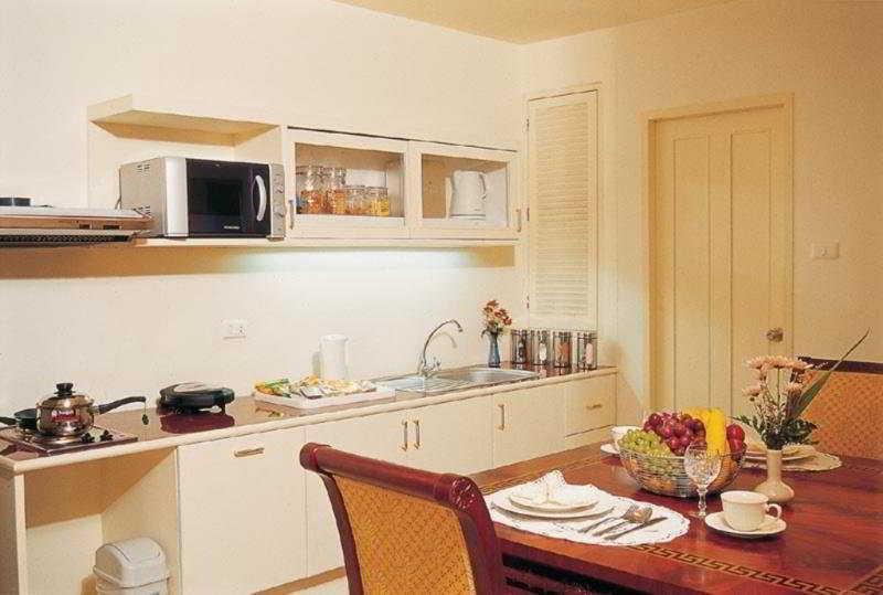 Lk Pavilion Executive Serviced Apartment Pattaya Esterno foto