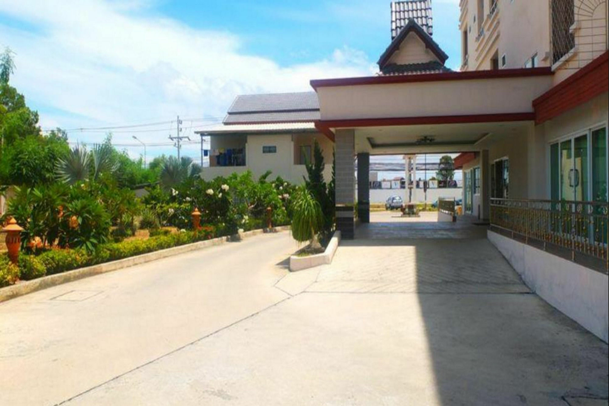 Lk Pavilion Executive Serviced Apartment Pattaya Esterno foto