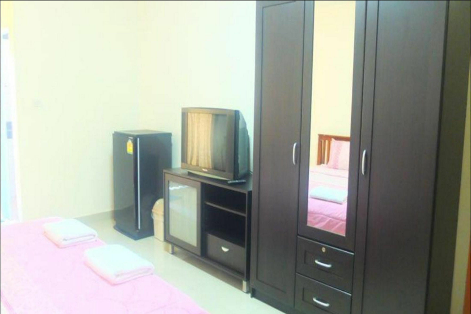 Lk Pavilion Executive Serviced Apartment Pattaya Esterno foto